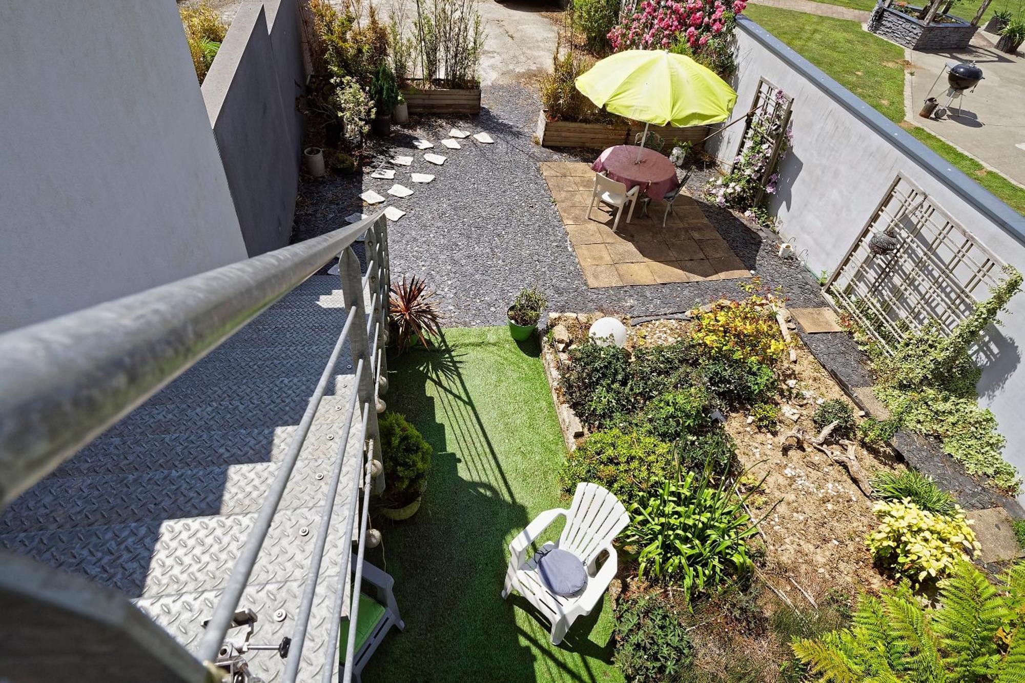 Apartmán Tynola Ploudaniel Exteriér fotografie